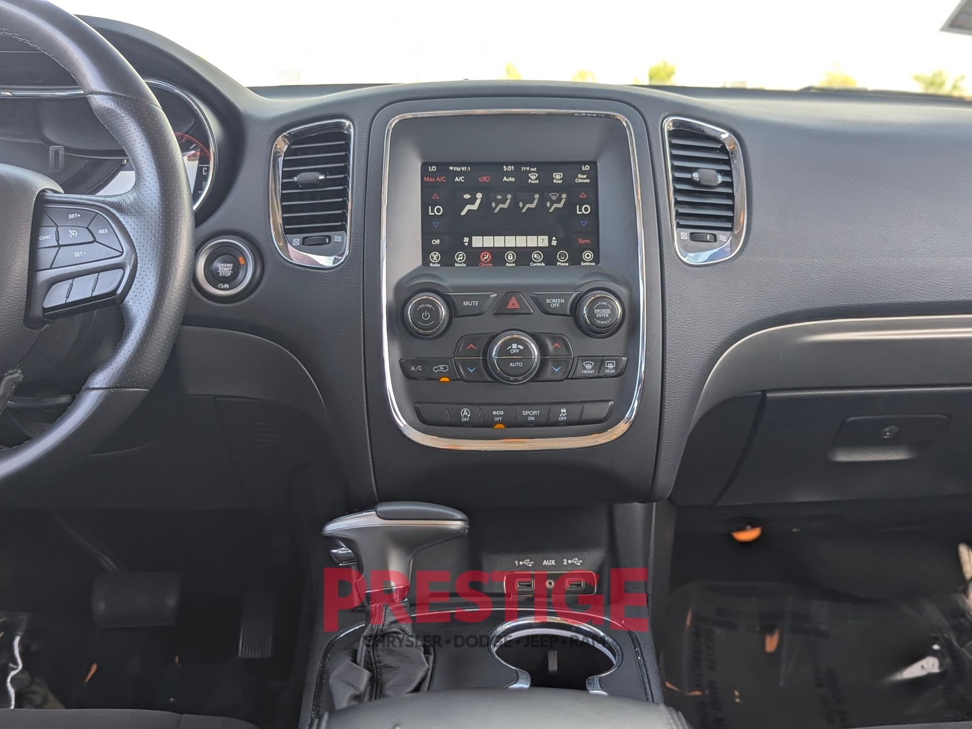 Used 2018 Gray Dodge SXT image 19