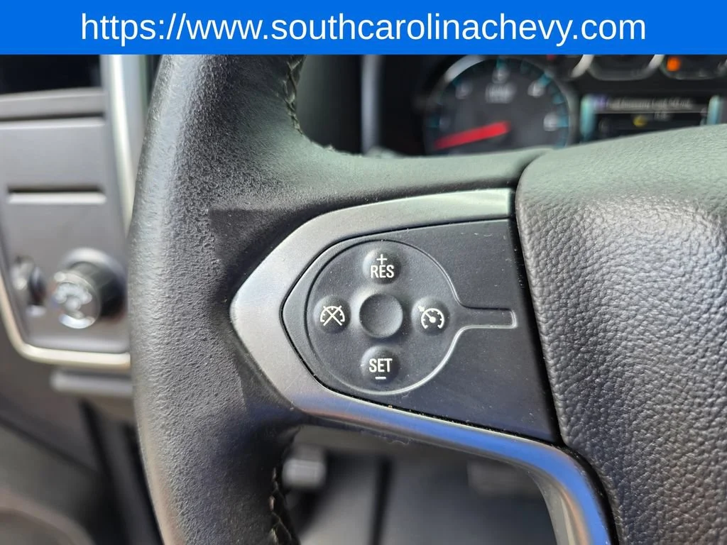 Used 2015 DEEP OCEAN BLUE METALLIC Chevrolet LT image 21