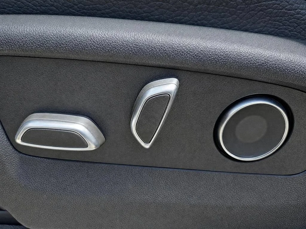 2026 GMC Sierra 1500 Denali - Photo 13