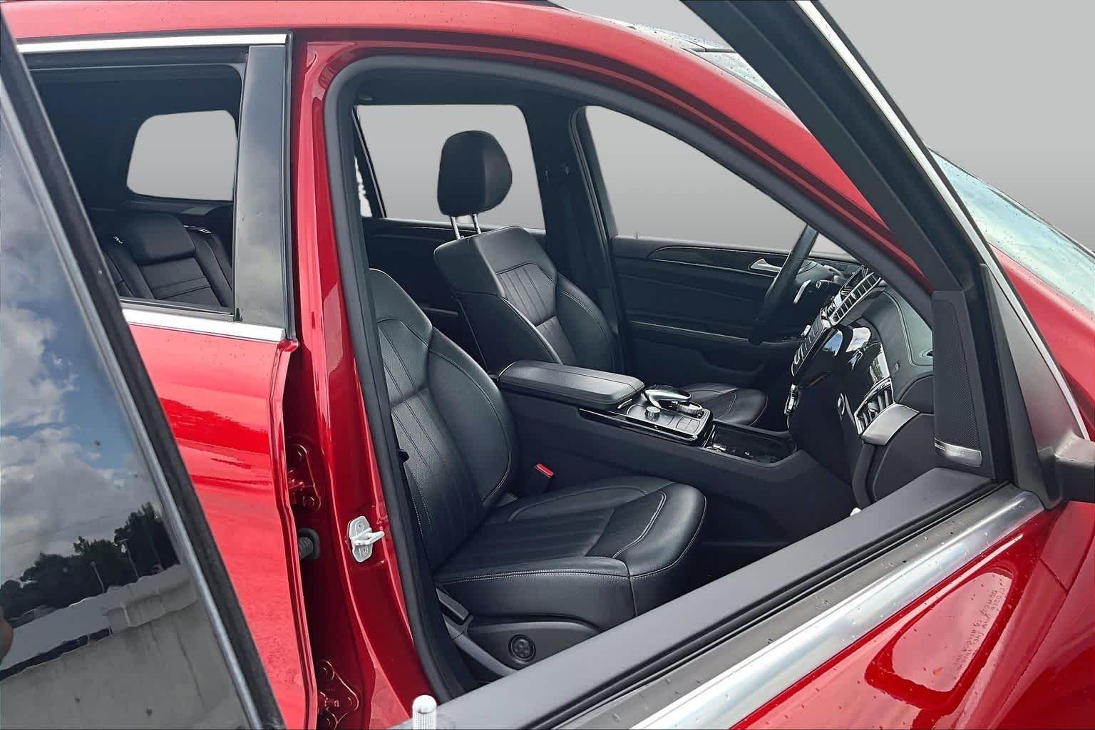 Used 2017 designo Cardinal Red Metallic Mercedes-Benz GLS 450 image 9