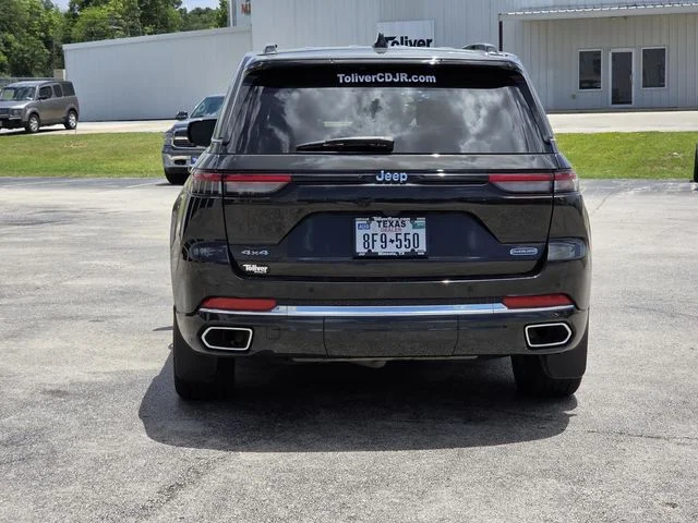 Used 2023 Brown Jeep Overland image 6