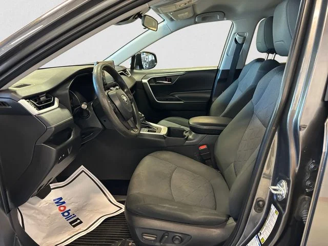 Used 2022 Magnetic Gray Metallic Toyota XLE image 9