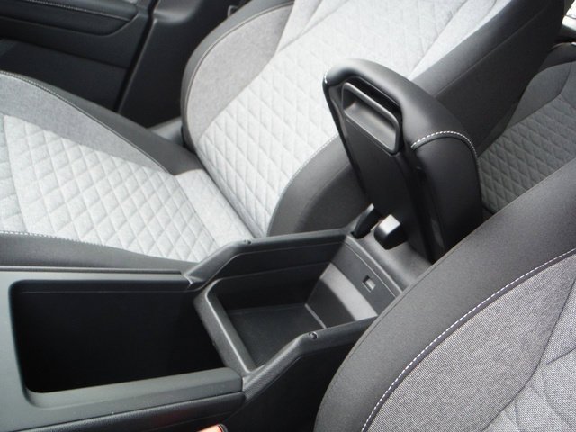 2025 Volkswagen Tiguan S - Photo 13