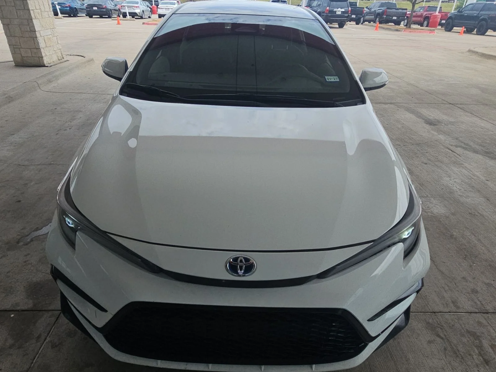 Used 2024 White Toyota SE image 25