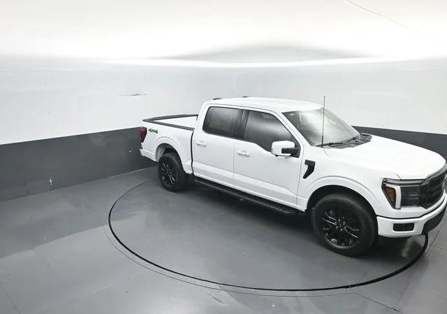 New 2026 Oxford White Ford Lariat® image 23