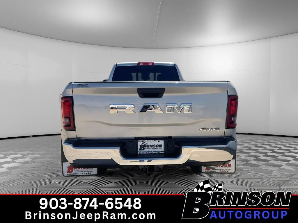 New 2026 Silver Zynith Ram Tradesman image 4