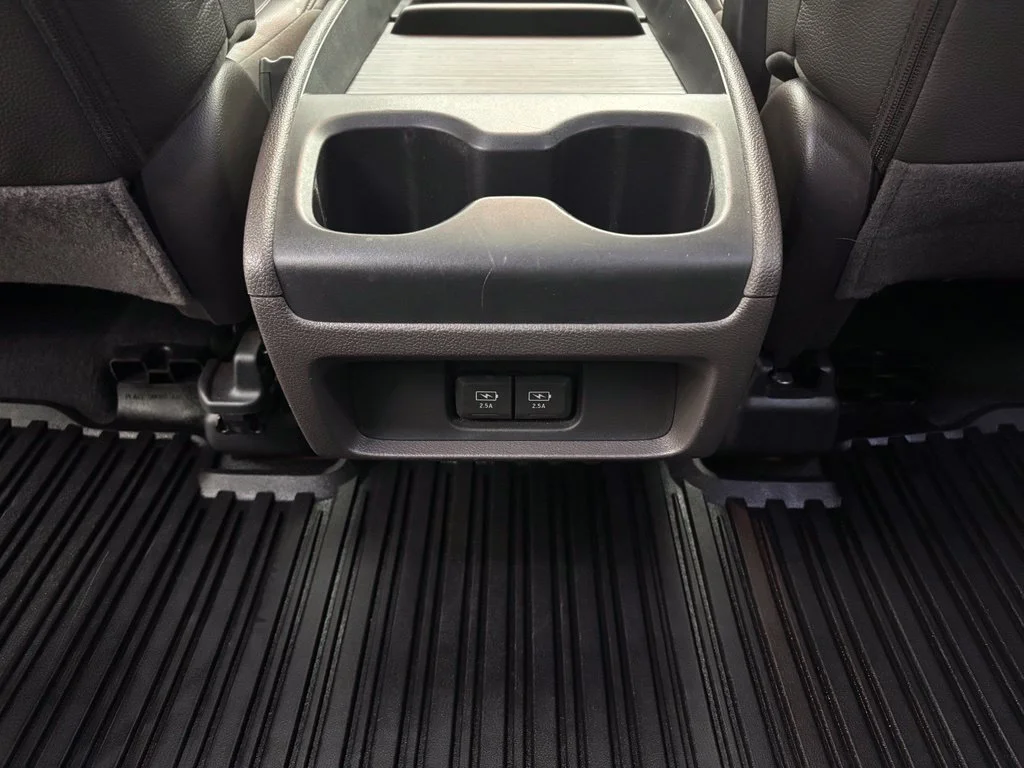 Used 2019 Silver Honda EX-L image 33