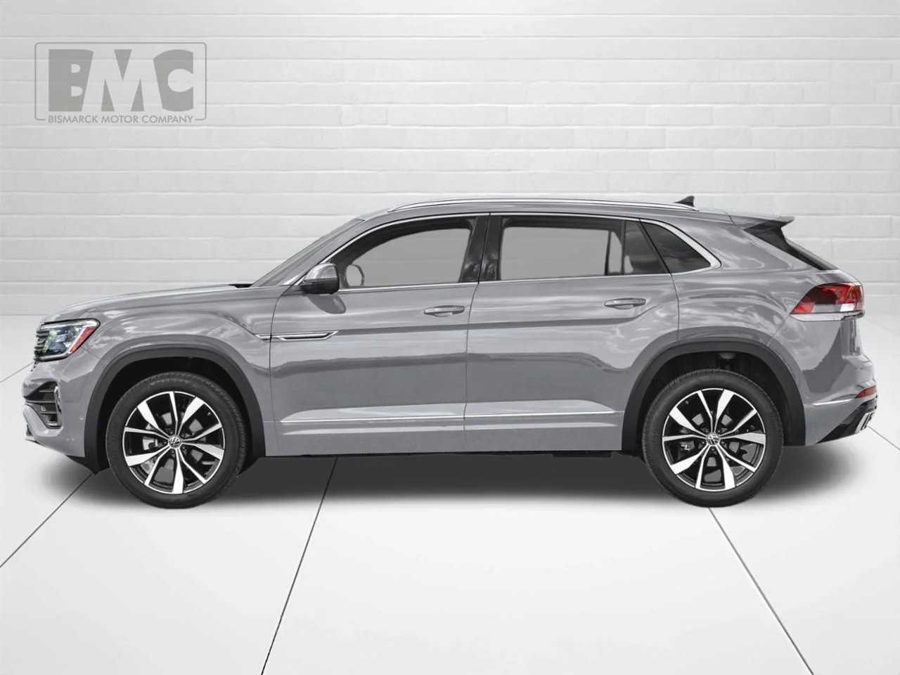 New 2026 Silver Volkswagen 2.0T SEL Premium R-Line image 3