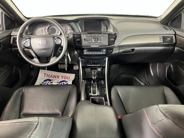 Used 2017  Honda Sport Special Edition image 34