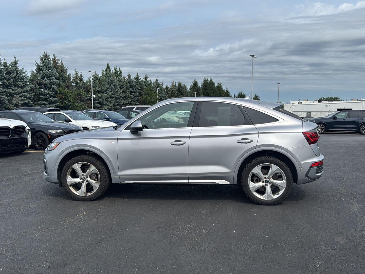 Used 2022 Florett Silver Metallic Audi S line Prestige image 6