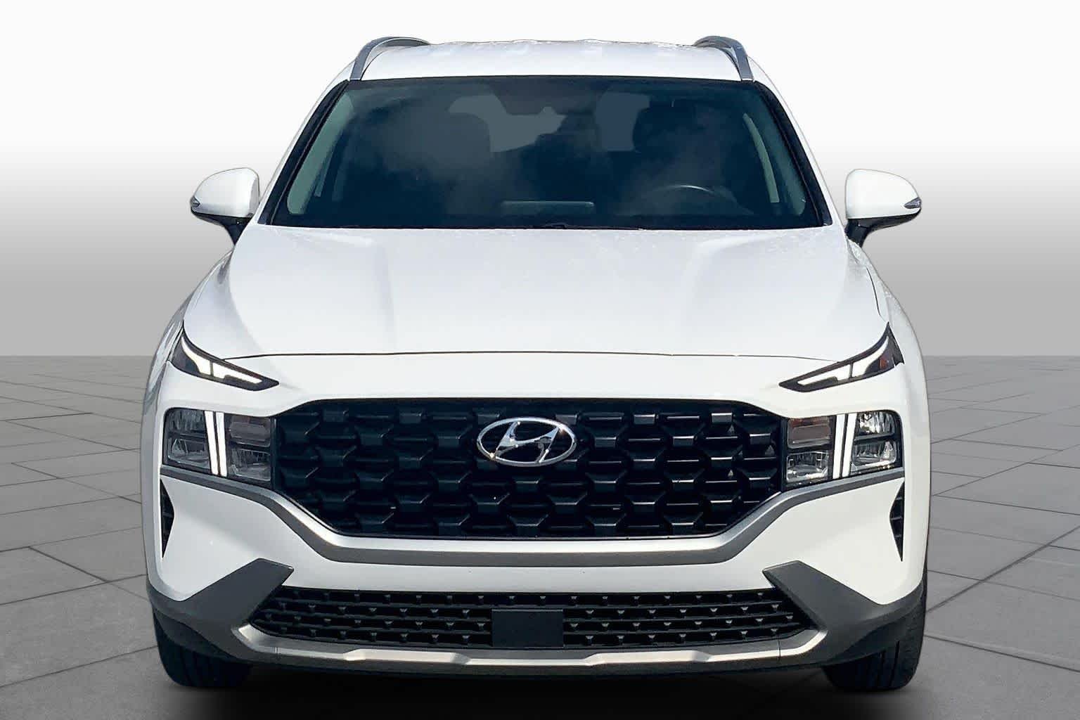 Certified Used 2023 Serenity White Pearl Hyundai SEL image 4