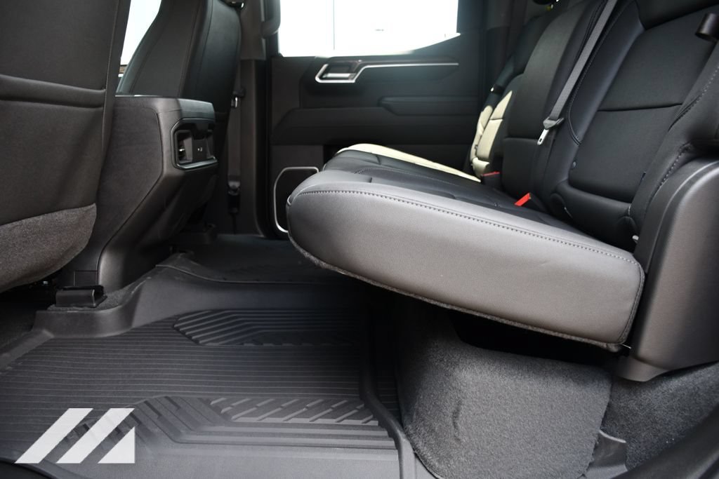 2026 Chevrolet Silverado 1500 LT - Photo 23