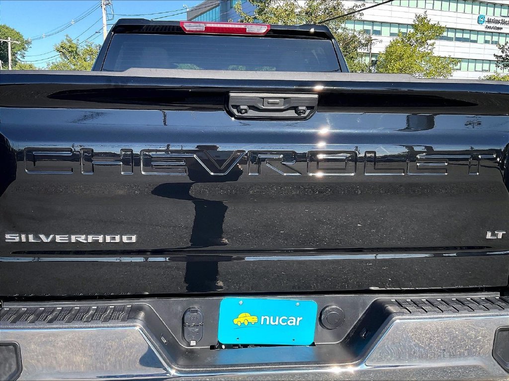 Used 2026 Black Chevrolet LT image 28