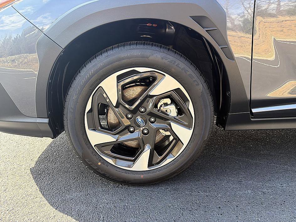 New 2026 MAGNETITE GRAY PEARL Subaru Limited image 8