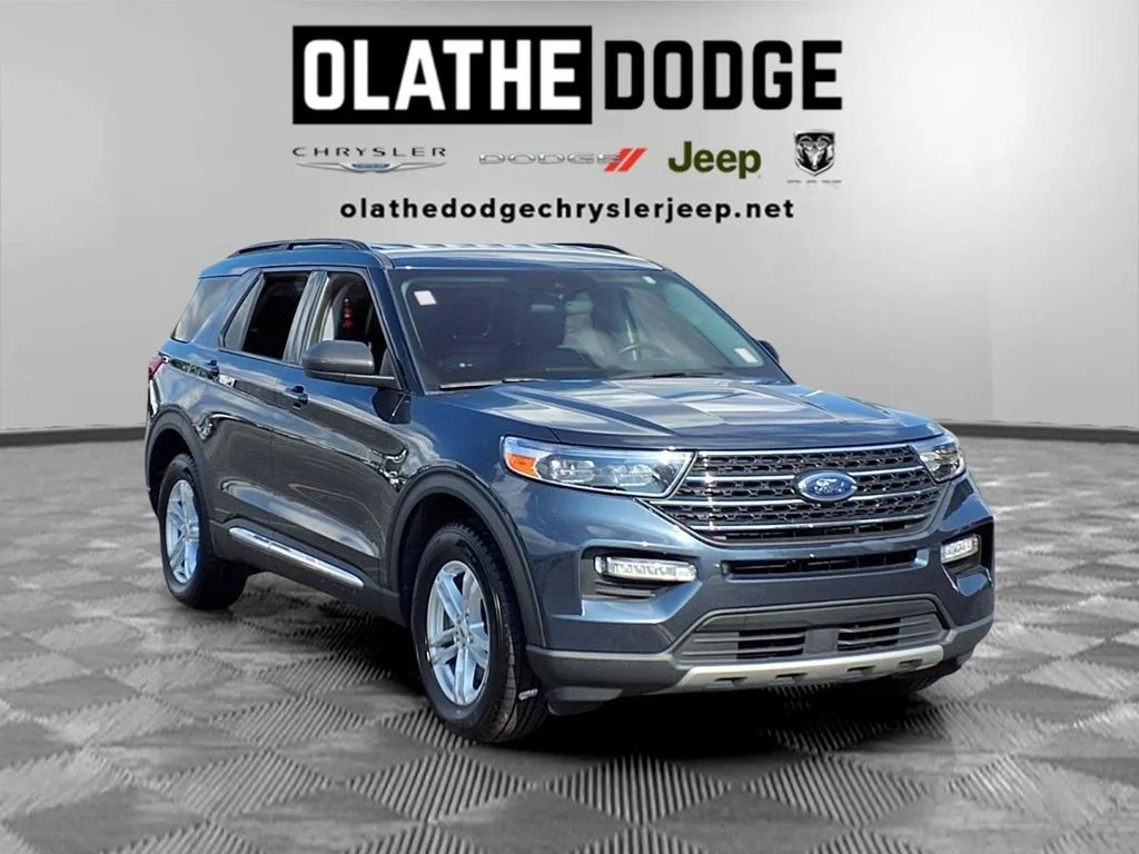 Used 2022 Blue Ford XLT image 31