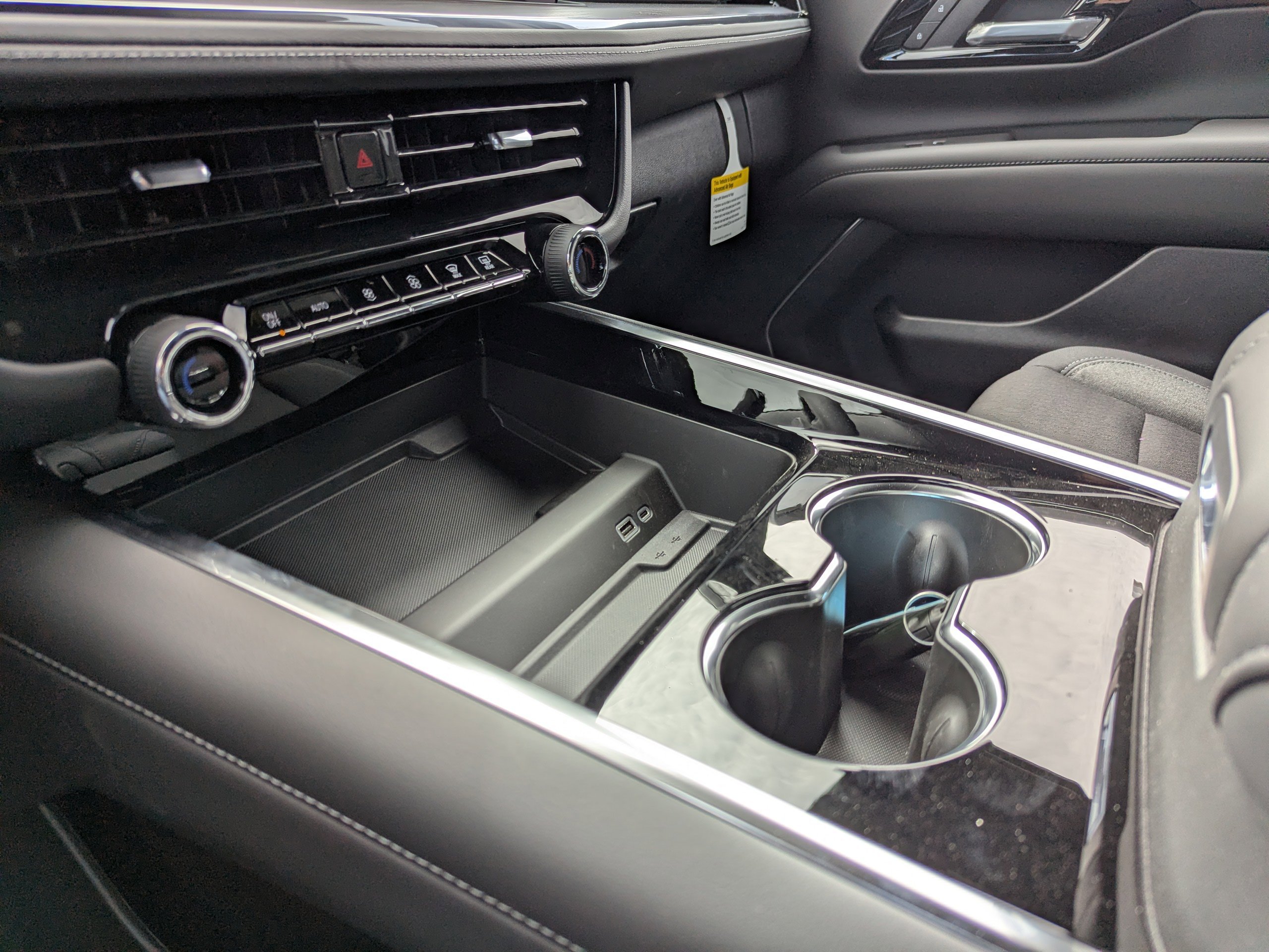 2026 Chevrolet Suburban LS - Photo 26