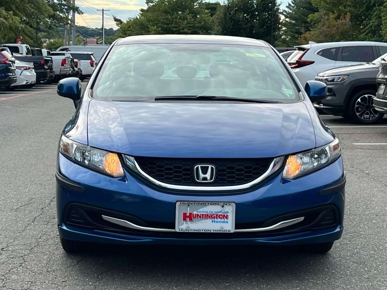 Used 2013 Blue Honda LX image 2
