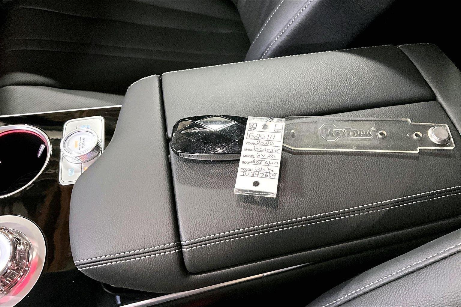 New 2026 Uyuni White Genesis 2.5T image 36