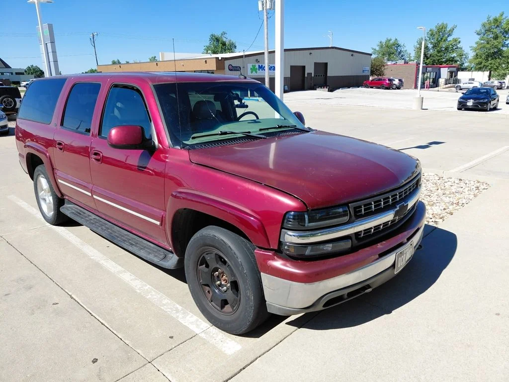 Used 2002 Red Chevrolet LT image 7