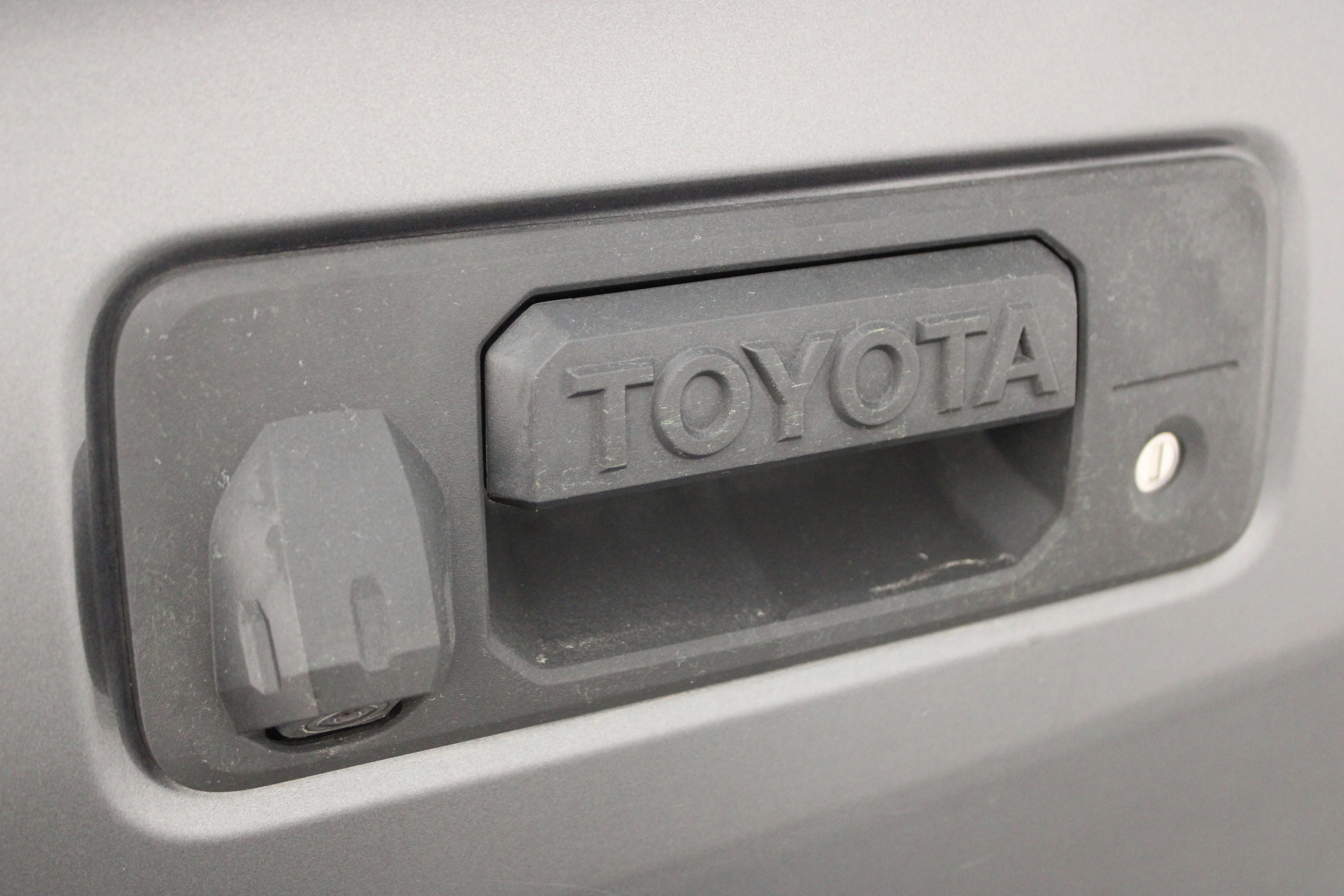 Used 2019 Magnetic Gray Metallic Toyota SR image 19