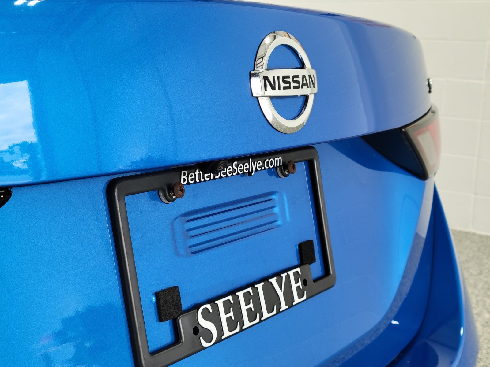 Used 2022 Blue Nissan SV image 33