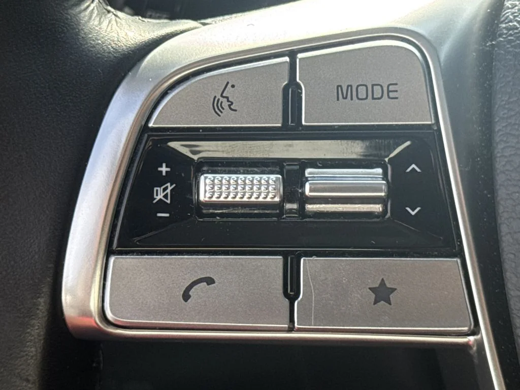 Used 2025 Gray Kia S image 25