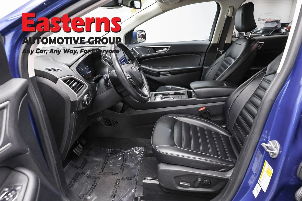 Used 2023 Blue Ford SEL image 13