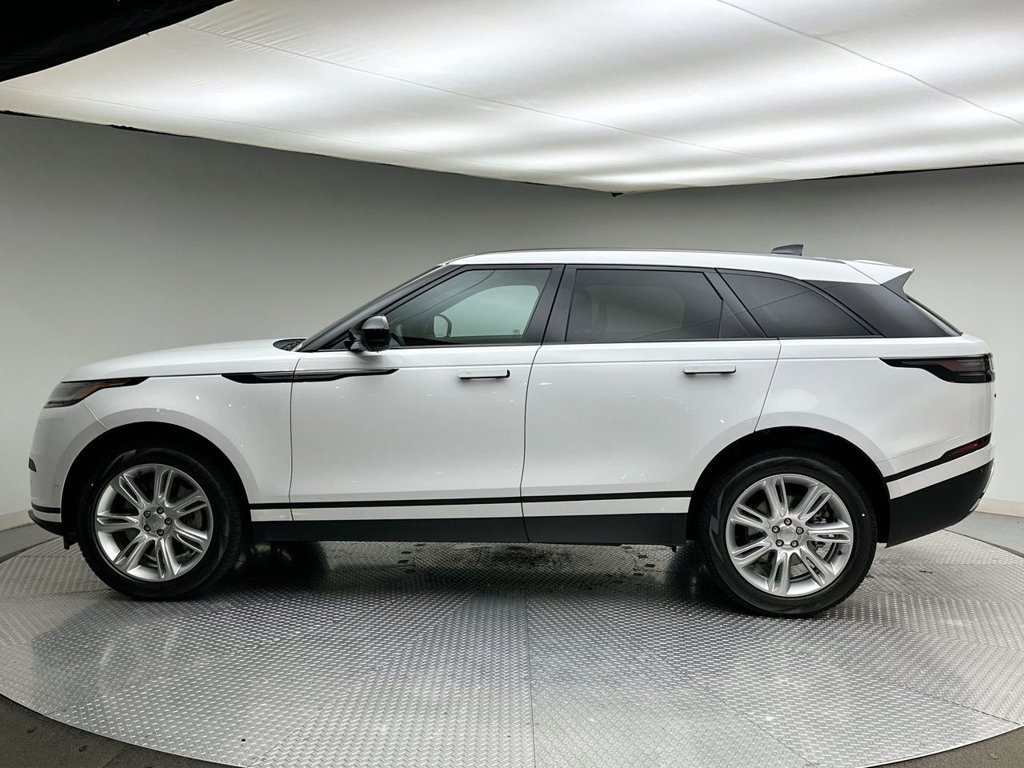 New 2026 Fuji White Land Rover S image 2