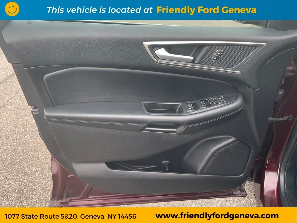 Used 2020 Red Ford SEL image 12