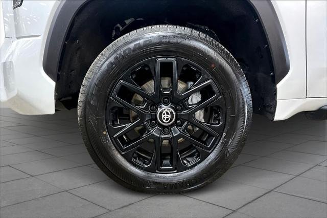 Certified Used 2026 WIND CHILL PEARL Toyota  image 11
