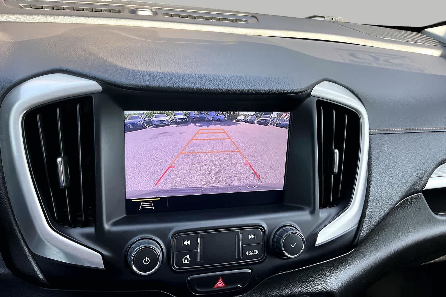 Used 2020 Smokey Quartz Metallic GMC SLT image 28