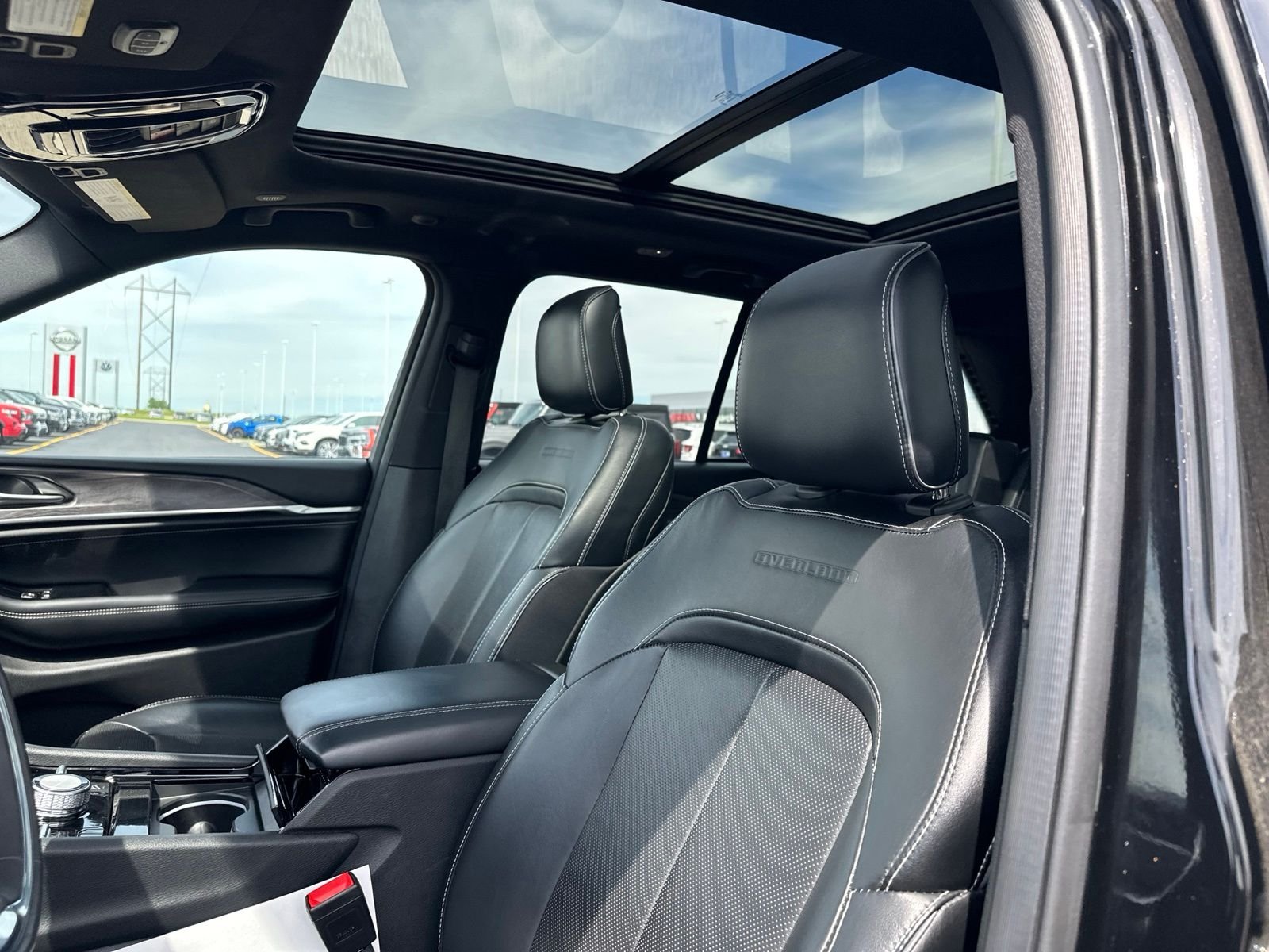 Used 2024 Black Jeep Overland image 11