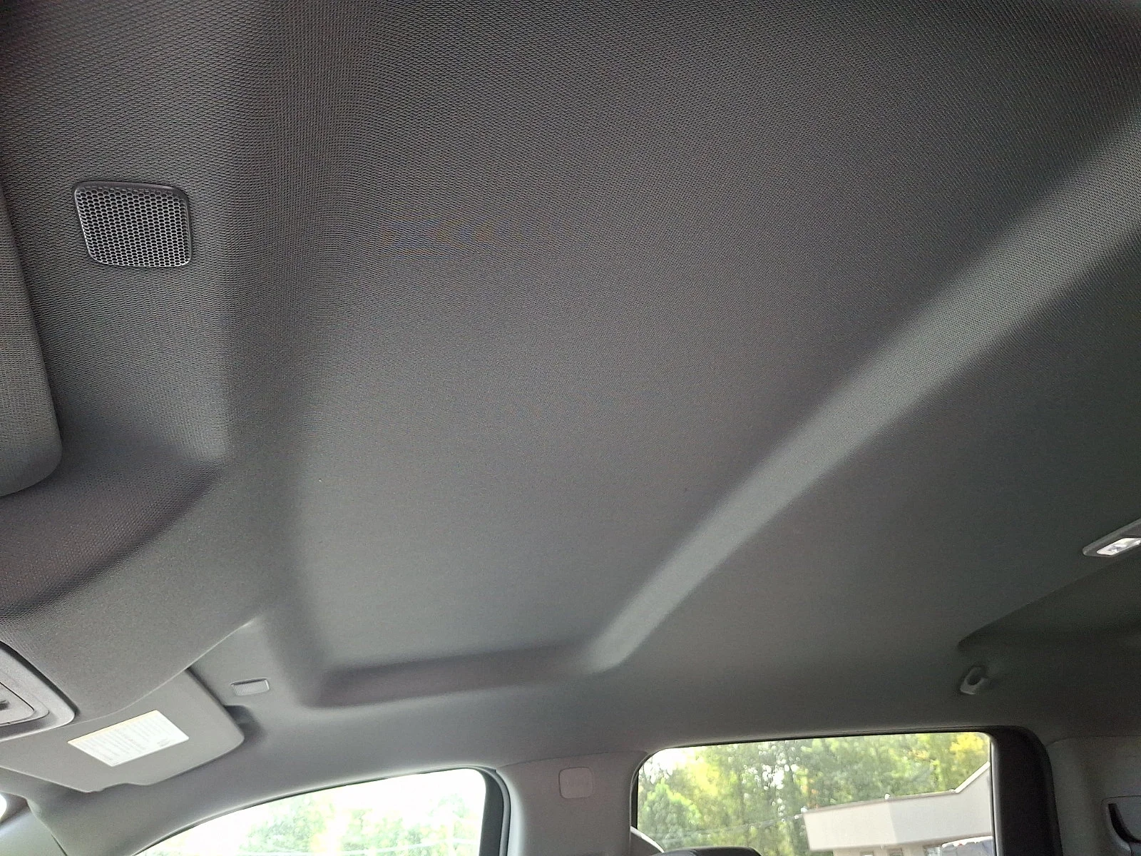 Used 2022 Summit White   Gaz GMC Elevation image 21