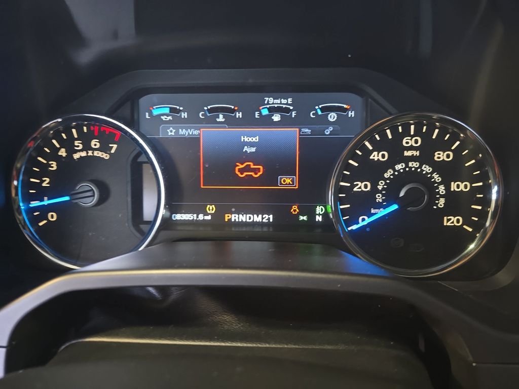 Used 2015 Red Ford Lariat image 22