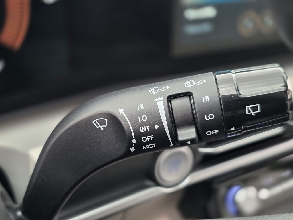 Certified Used 2025 Black Hyundai SEL image 35