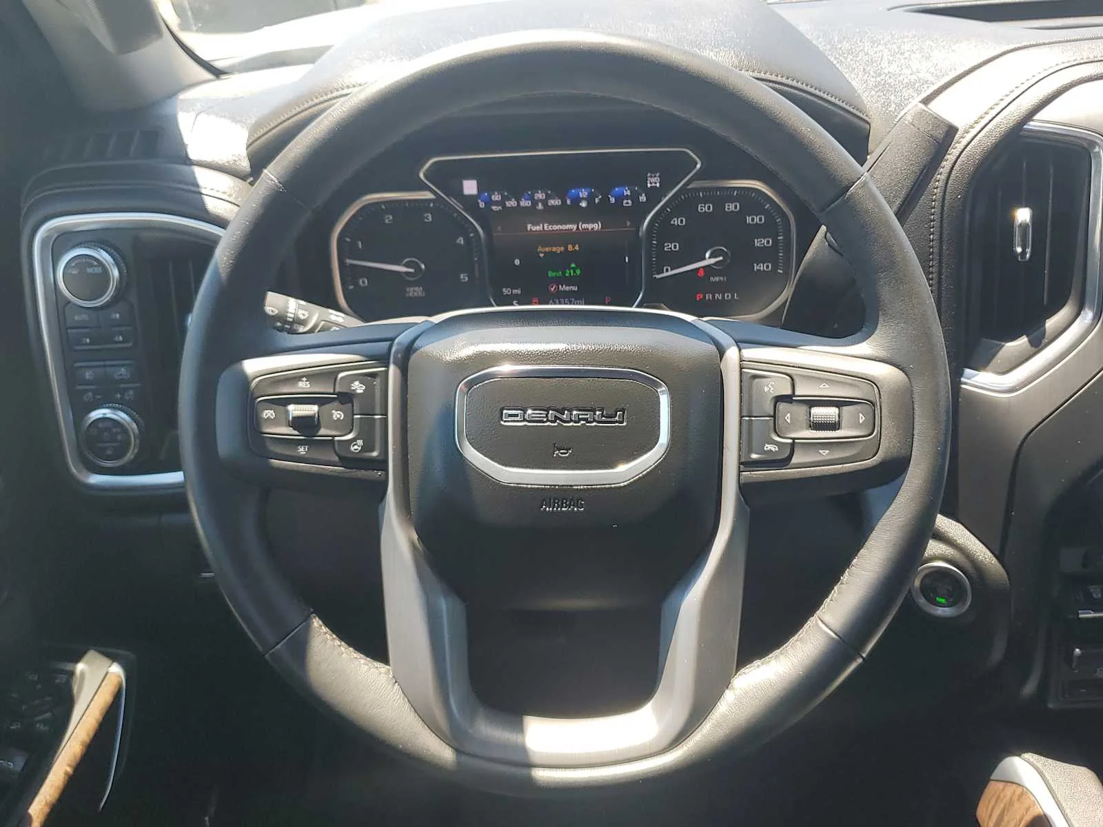 Used 2021 WHITE FROST TRICOAT GMC Denali image 11