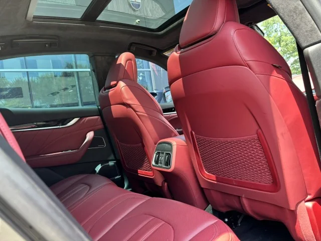Used 2022 Nero Ribelle Metallic Maserati Modena ~ Sportivo & Nerissimo Package !! image 12