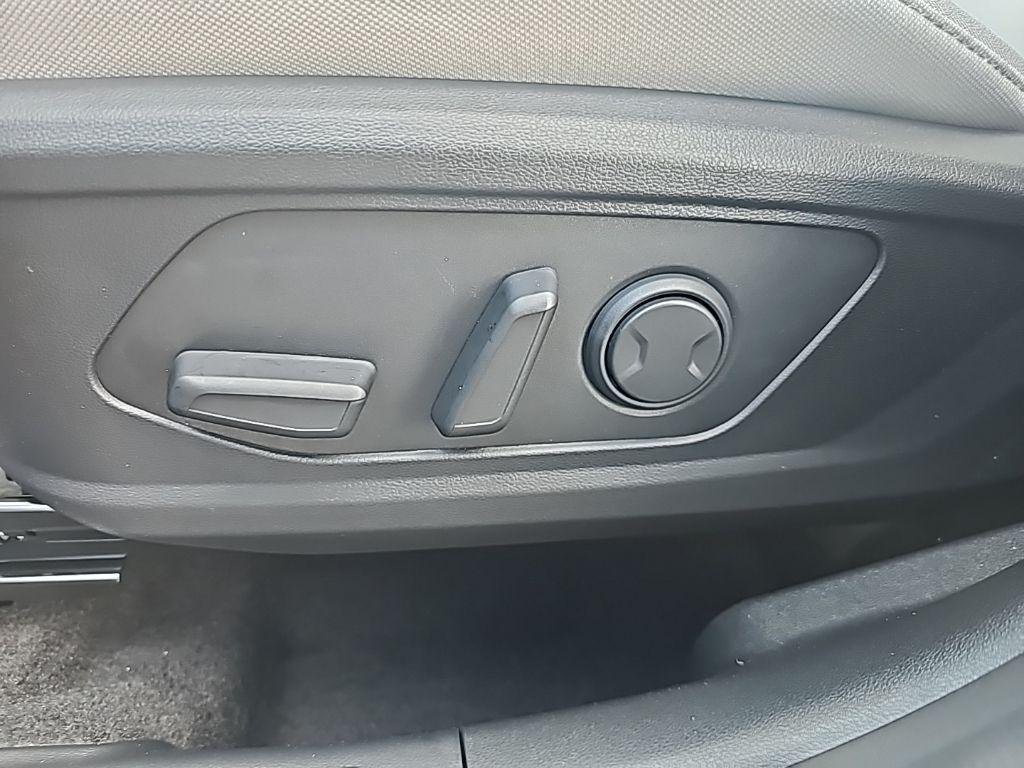 New 2026 Blue Hyundai SEL AWD image 14