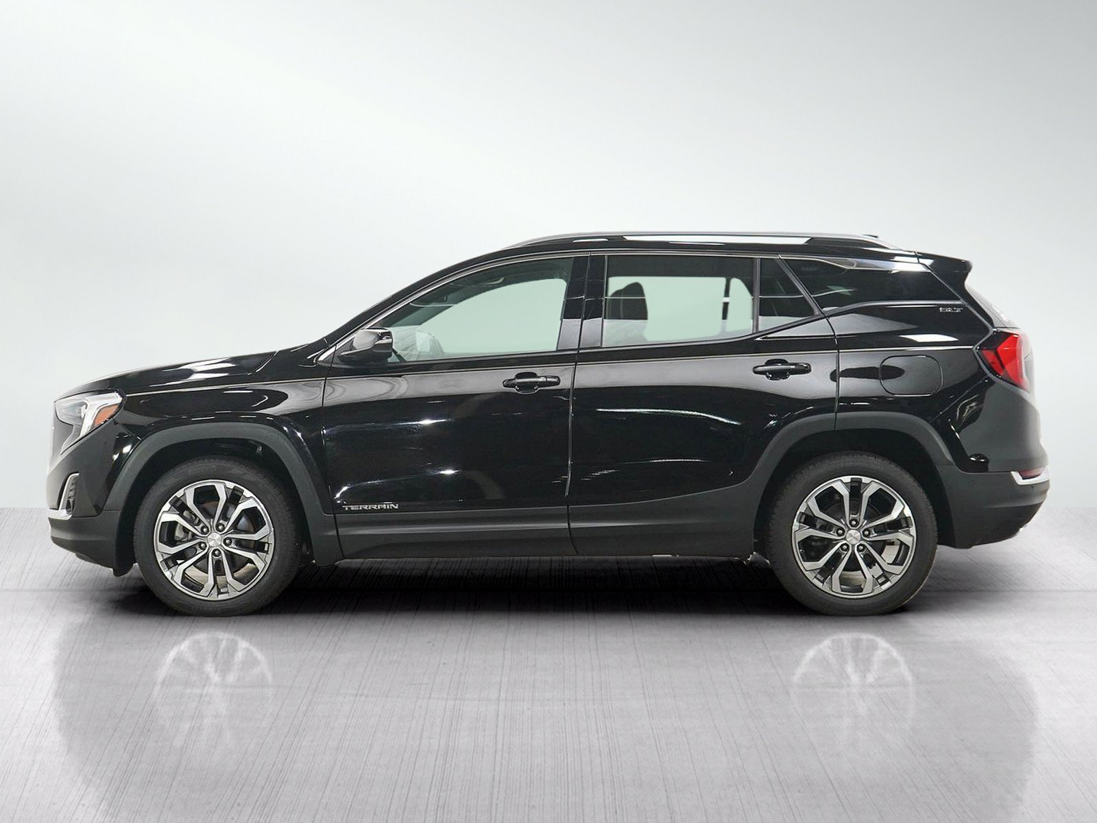 Used 2018 GMC Terrain SLT with VIN 3GKALVEX3JL226153 for sale in Minneapolis, Minnesota