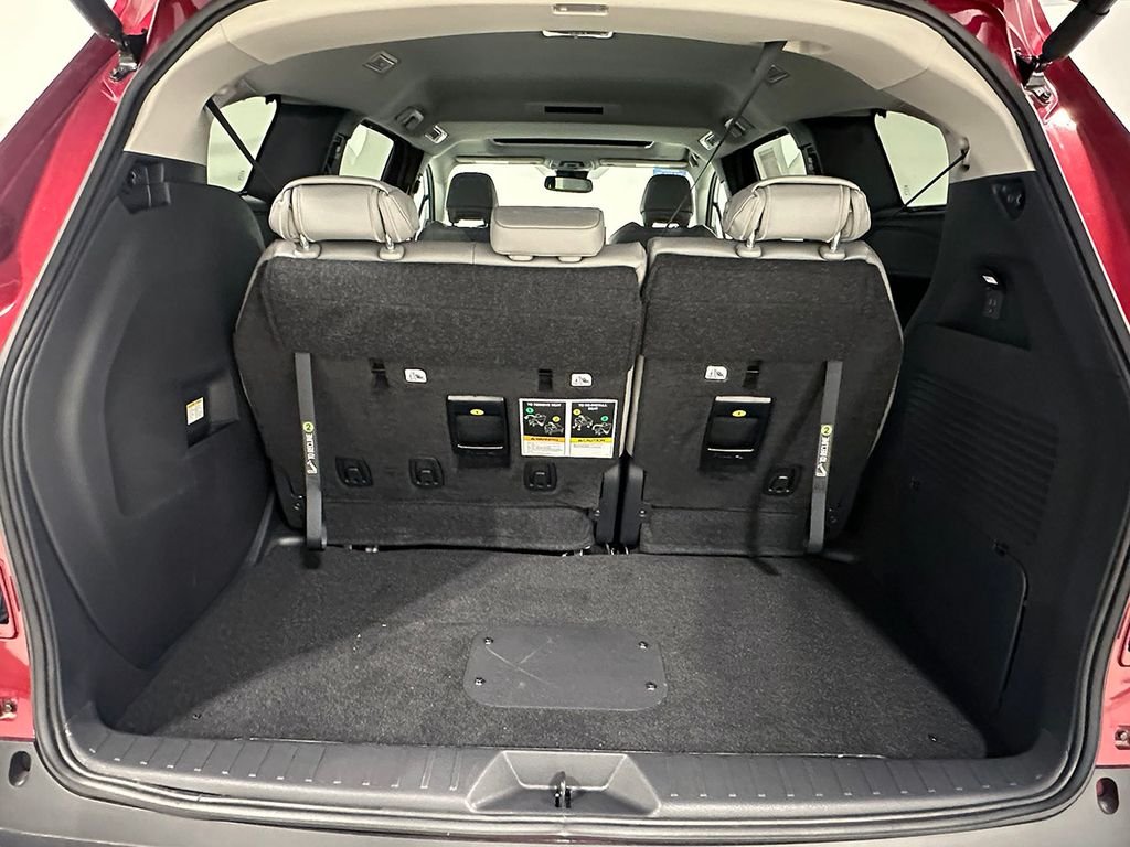 Used 2026 Red Toyota Wheelchair Accessible- XLE image 7
