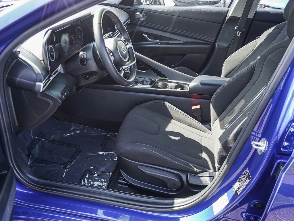 Certified Used 2023 Blue Hyundai SEL image 17