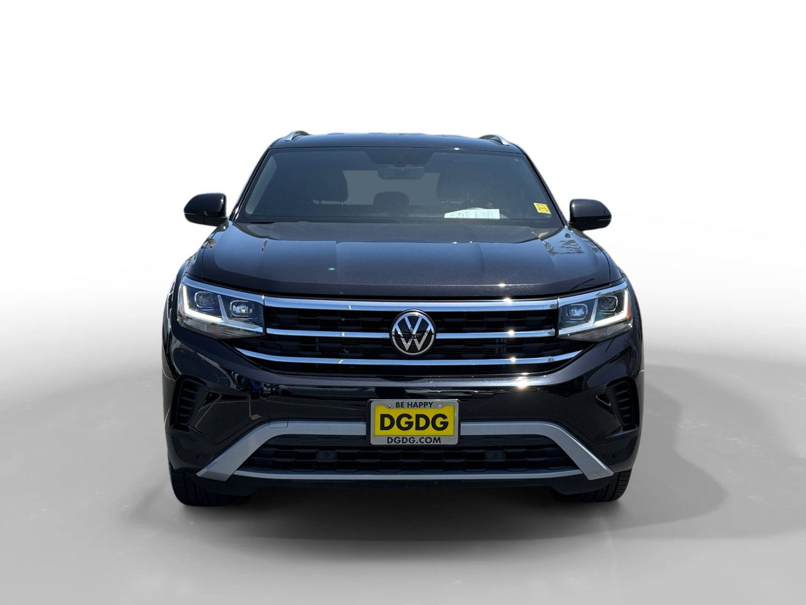 Used 2023 Deep Black Volkswagen 2.0T SE w/Technology image 8