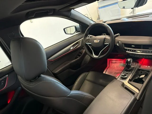 Used 2025 Silver Cadillac Premium Luxury image 33