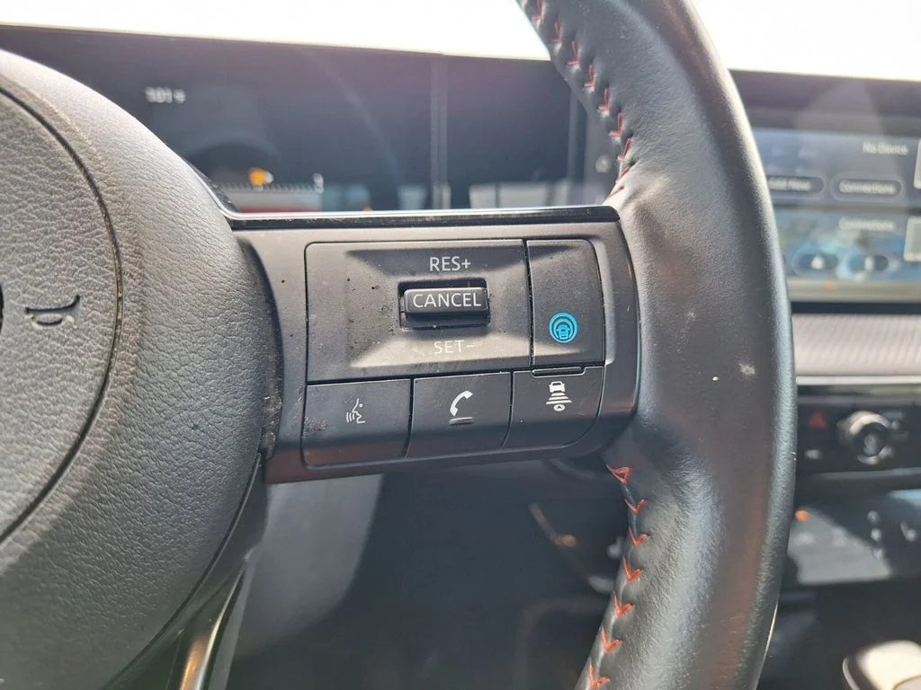 Certified Used 2025 Brown Nissan SR image 15