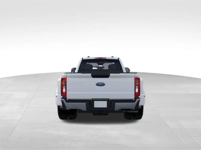 New 2026 Oxford White Ford F-350® XL image 27