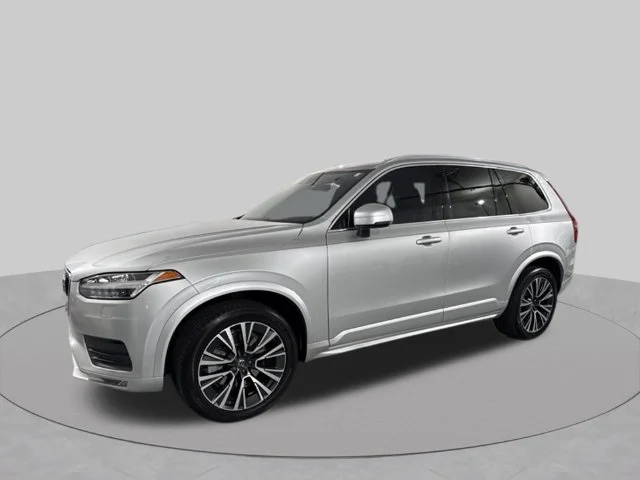 Used 2020 Silver Volvo T6 Momentum image 4