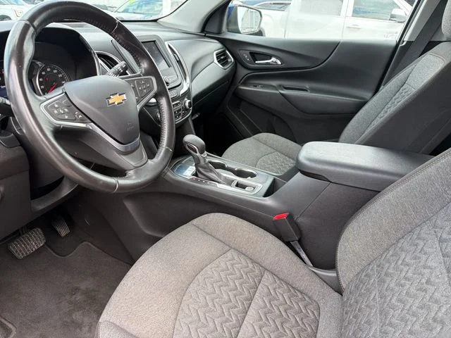 Used 2022 Blue Chevrolet LT image 18