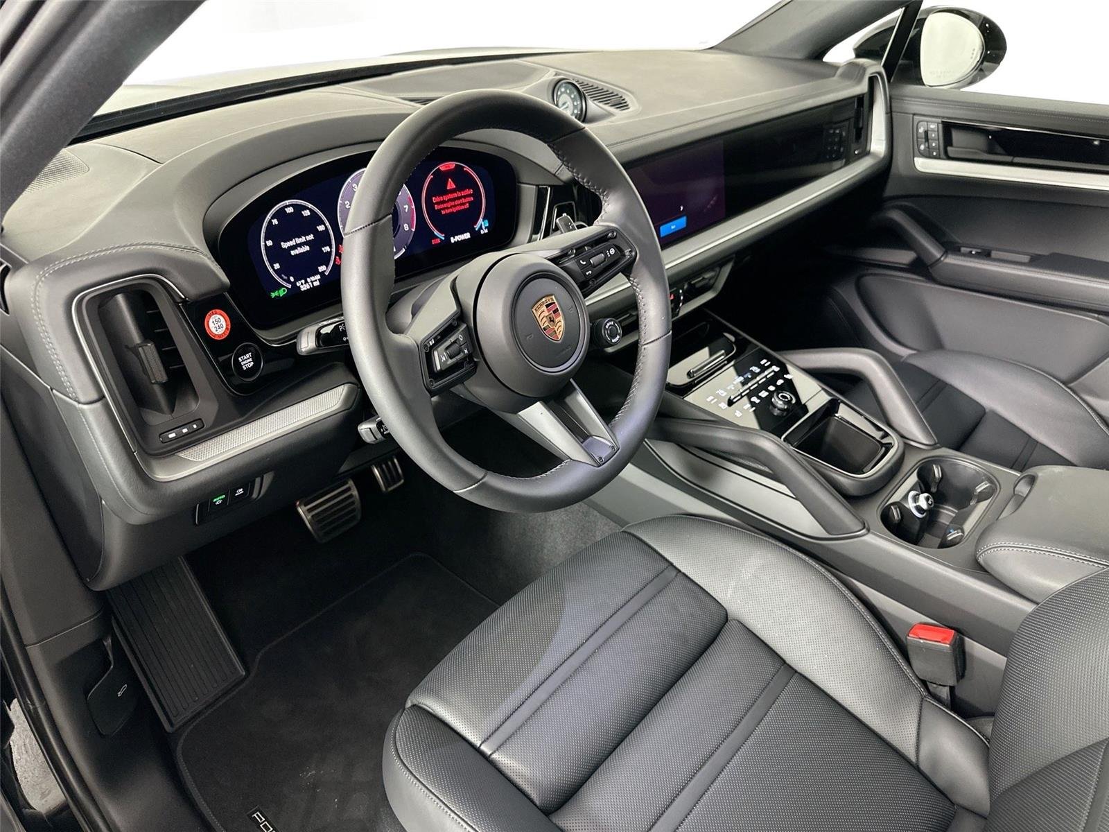Certified Used 2025 Chromite Black Metallic Porsche S E-Hybrid Coupé image 4