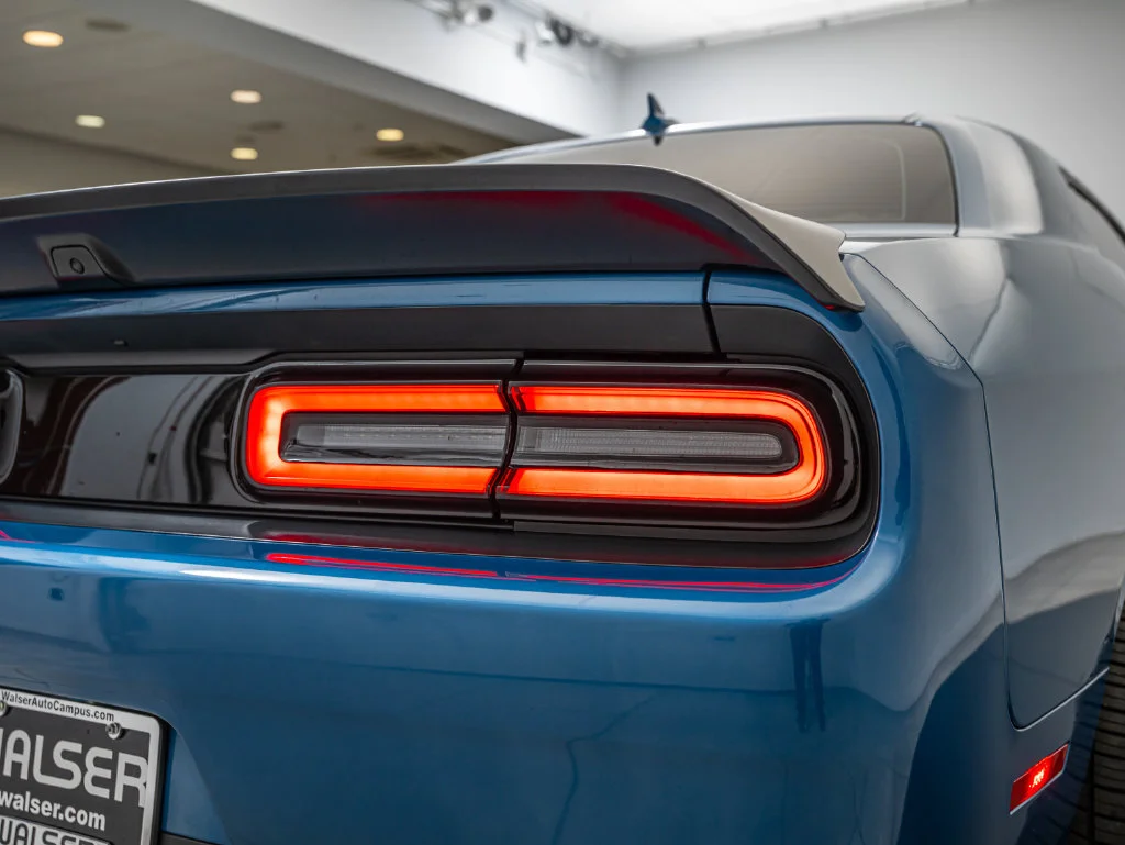 Used 2023 Frostbite Dodge SRT Hellcat Jailbreak image 17