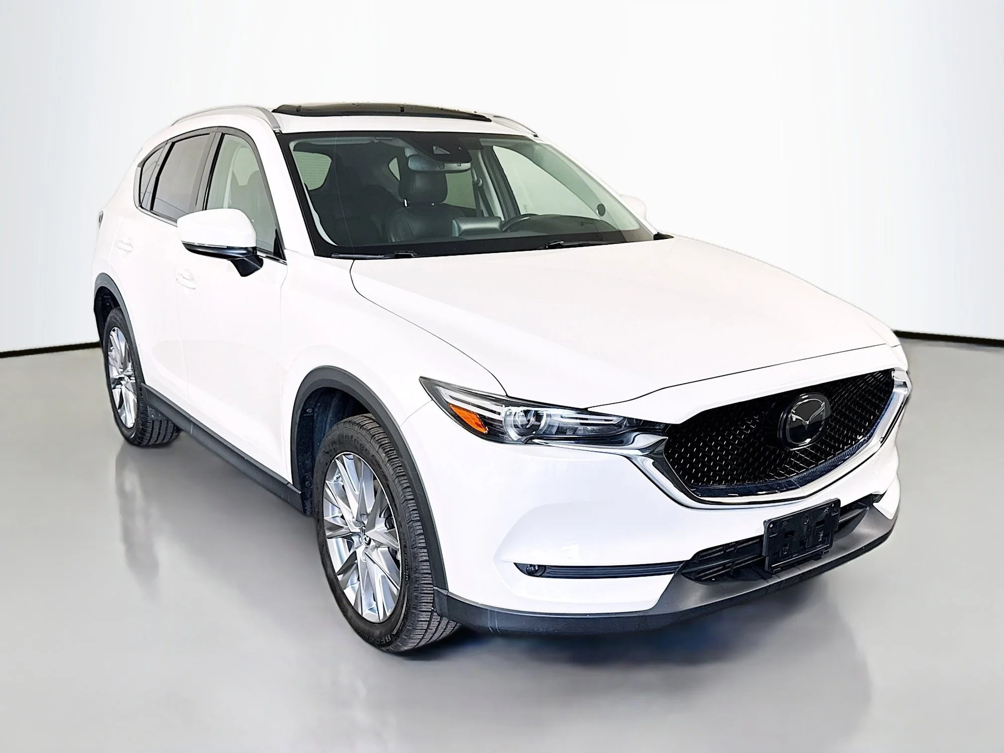 Used 2020 Snowflake White Pearl Mica Mazda Grand Touring Reserve image 1